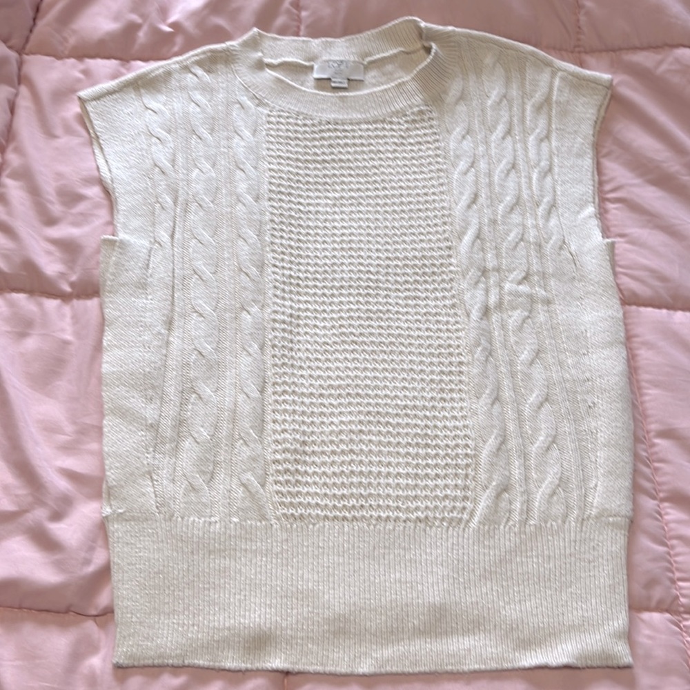 Loft cream sweater crochet cable knit sweater vest medium petite